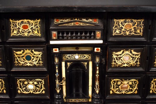 17th century - Coin cabinet of the 17th century,  City of Florence